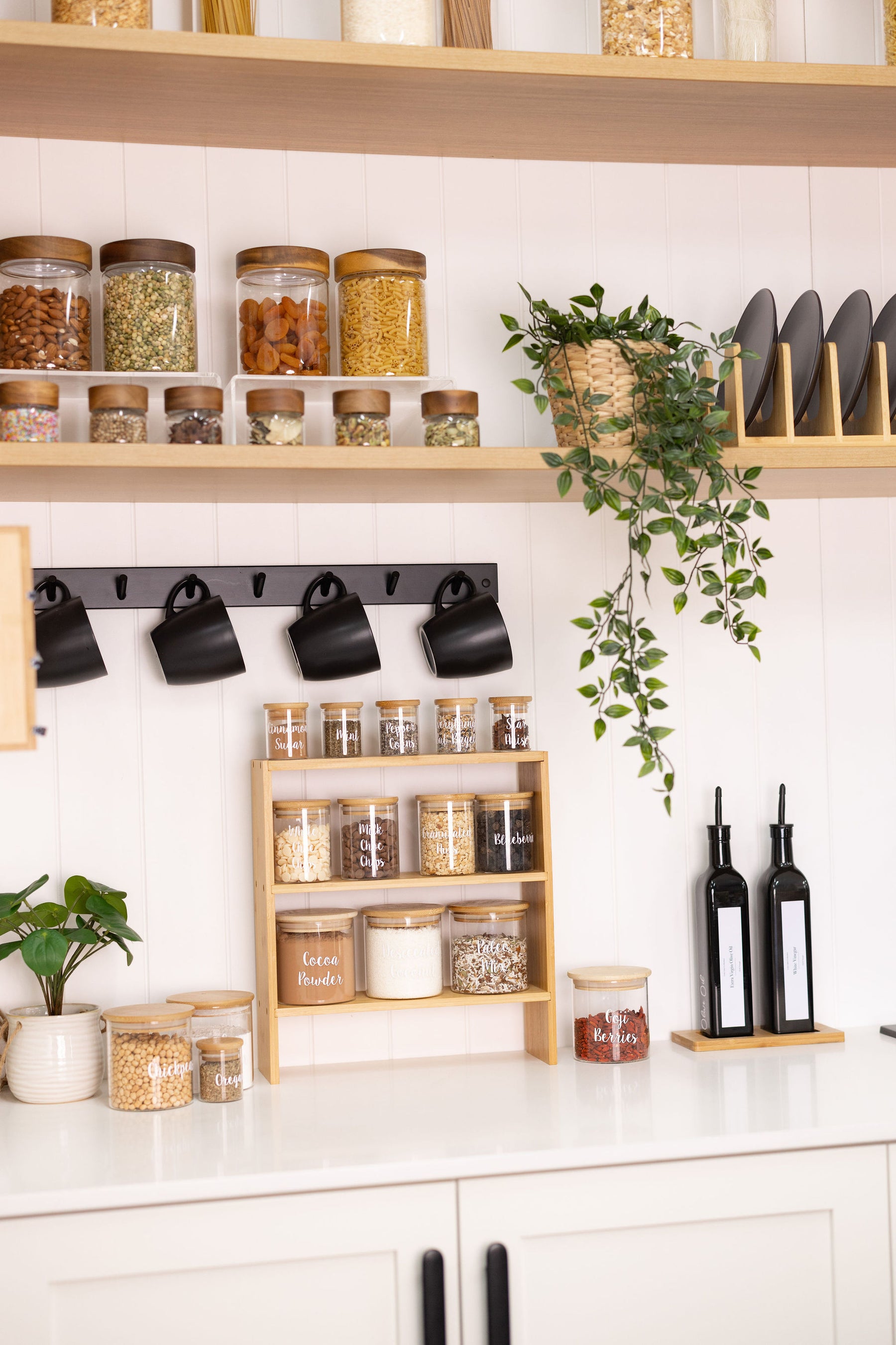 Getting Spicy In The Kitchen: A Guide to Organising Herbs and Spices